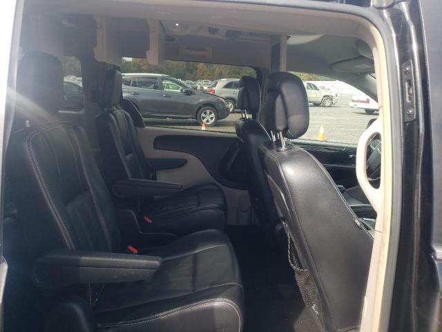 Photo 6 from auction – 2012 CHRYSLER TOWN & COU with VIN 2C4RC1BGXCR409941