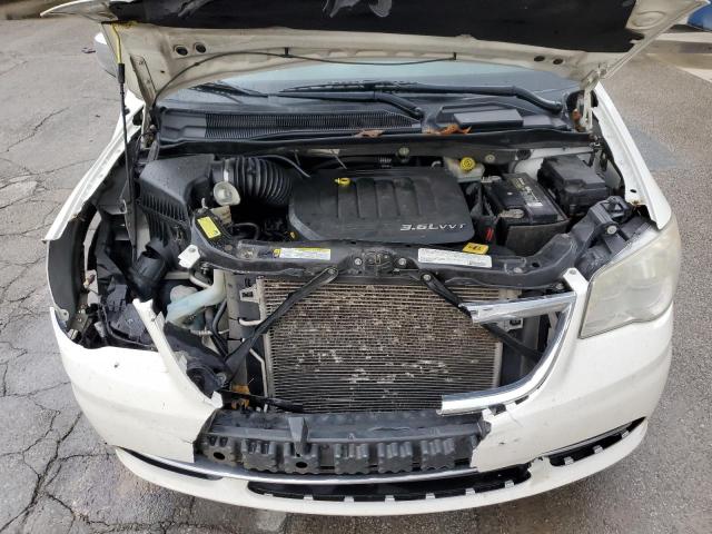 Photo 7 from auction – 2012 CHRYSLER TOWN & COU with VIN 2C4RC1CG7CR368702