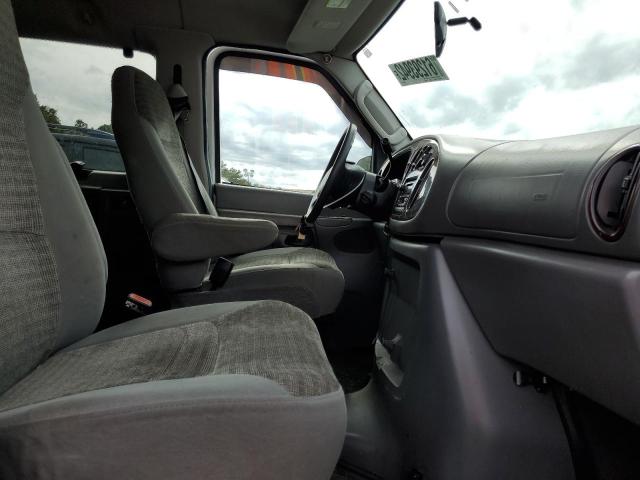 Photo 5 from auction – 2004 FORD ECONOLINE with VIN 1FBSS31L74HB08219