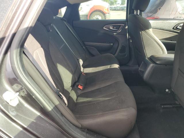 Photo 6 from auction – 2016 CHRYSLER 200 LIMITE with VIN 1C3CCCAB9GN149014