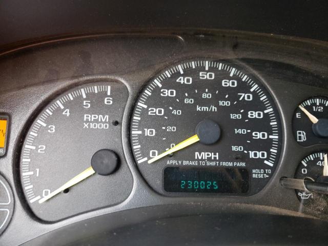Photo 8 from auction – 2001 CHEVROLET SILVERADO with VIN 2GCEC19V311296624