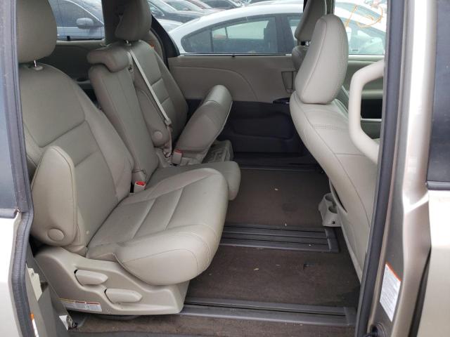 Photo 6 from auction – 2017 TOYOTA SIENNA XLE with VIN 5TDYZ3DC9HS808189