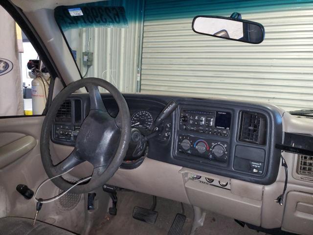 Photo 9 from auction – 2002 CHEVROLET SILVERADO with VIN 1GCEC19V82Z130222