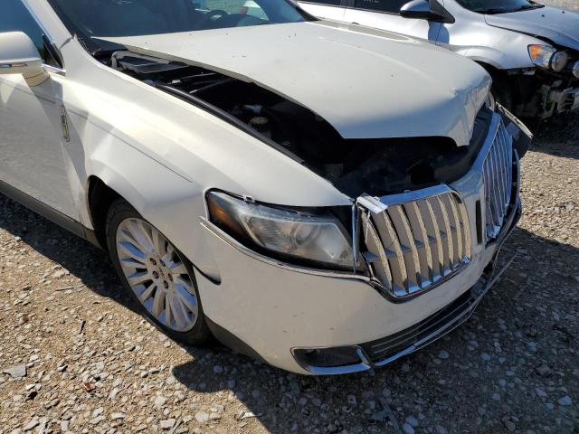Photo 9 from auction – 2012 LINCOLN MKT with VIN 2LMHJ5FR3CBL53936