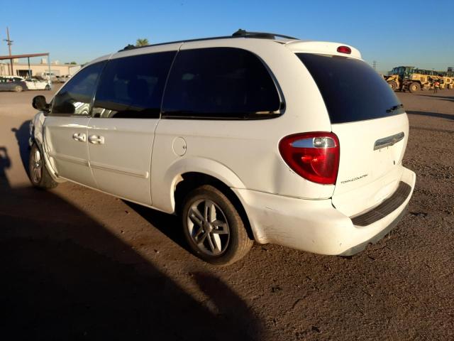 Photo 3 from auction – 2005 CHRYSLER TOWN & COU with VIN 2C4GP44R15R566711