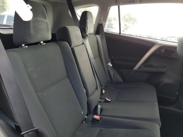 Photo 6 from auction – 2017 TOYOTA RAV4 LE with VIN 2T3BFREV9HW557092
