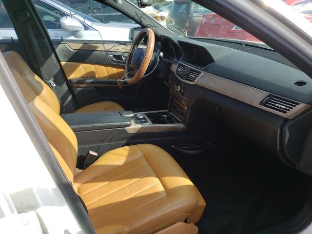 Photo 5 from auction – 2011 MERCEDES-BENZ E350 with VIN WDDHF8HB5BA372524