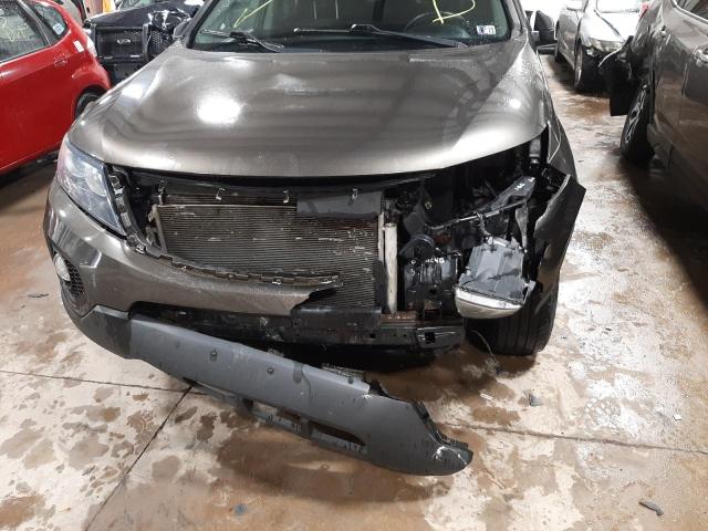 Photo 9 from auction – 2012 KIA SORENTO EX with VIN 5XYKUCA61CG295786
