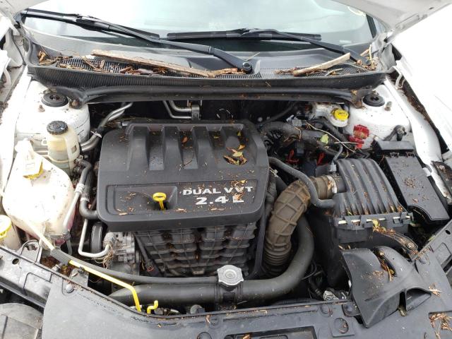 Photo 7 from auction – 2013 CHRYSLER 200 TOURIN with VIN 1C3BCBEB2DN696587