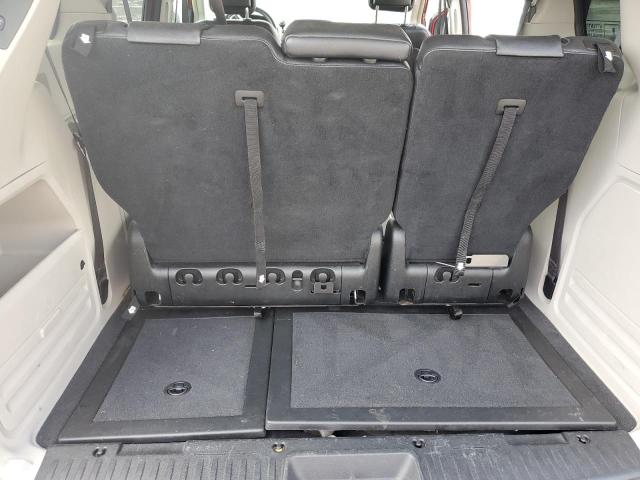 Photo 9 from auction – 2015 CHRYSLER TOWN & COU with VIN 2C4RC1BG1FR608574