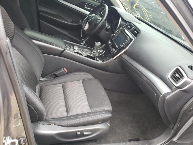 Photo 5 from auction – 2017 NISSAN MAXIMA 3.5 with VIN 1N4AA6AP9HC366233