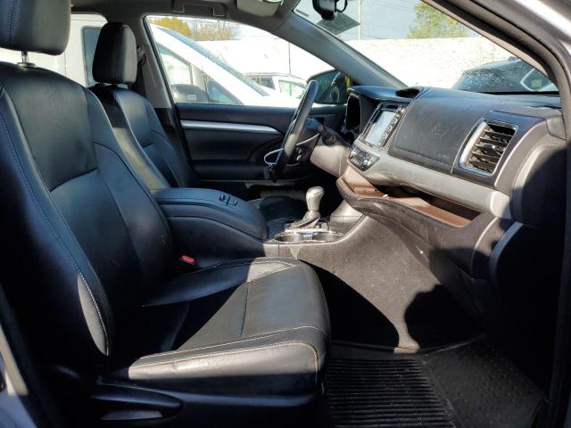 Photo 5 from auction – 2015 TOYOTA HIGHLANDER with VIN 5TDJKRFH7FS130346