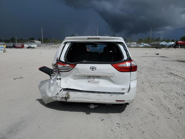 Photo 9 from auction – 2015 TOYOTA SIENNA LE with VIN 5TDKK3DC2FS528265