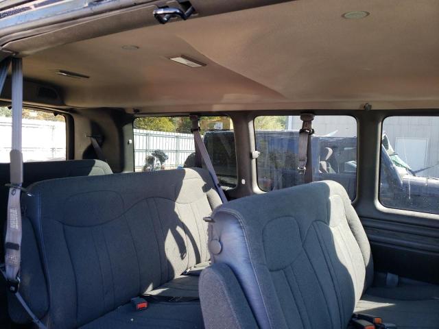 Photo 6 from auction – 2002 CHEVROLET EXPRESS G2 with VIN 1GAGG25RX21168098