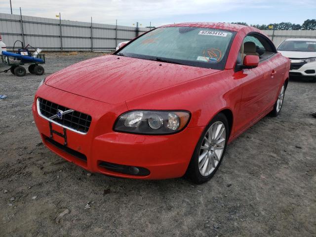 Photo 2 from auction – 2007 VOLVO C70 T5 with VIN YV1MC682X7J023592