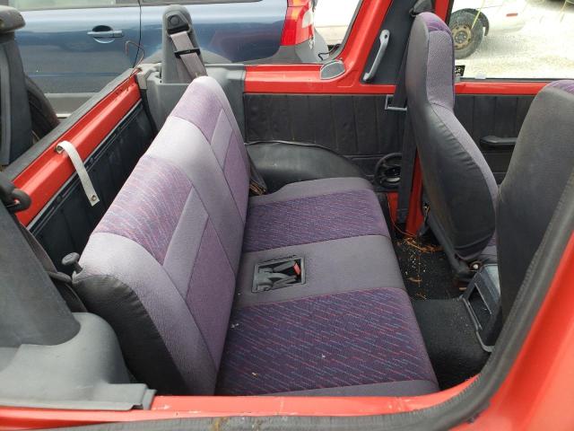 Photo 6 from auction – 1994 GEO TRACKER with VIN 2CNBJ18U4R6908874