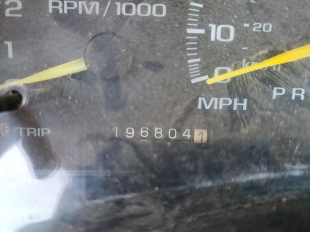 Photo 8 from auction – 1999 GMC SUBURBAN C with VIN 3GKEC16R2XG539660