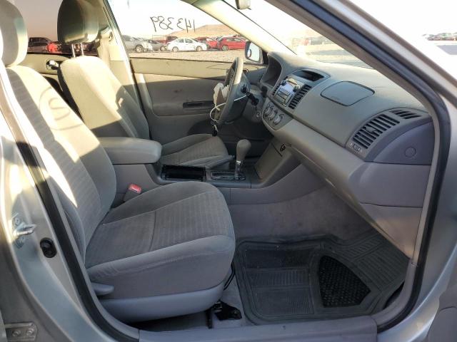 Photo 5 from auction – 2005 TOYOTA CAMRY LE with VIN 4T1BE32K95U425805