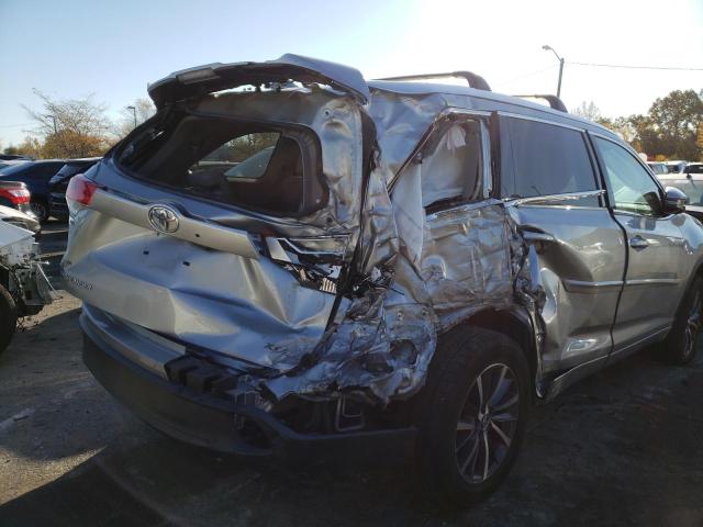 Photo 9 from auction – 2018 TOYOTA HIGHLANDER with VIN 5TDKZRFH2JS530078