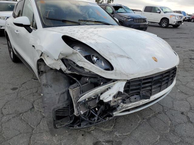 Photo 9 from auction – 2017 PORSCHE MACAN S with VIN WP1AB2A57HLB10248