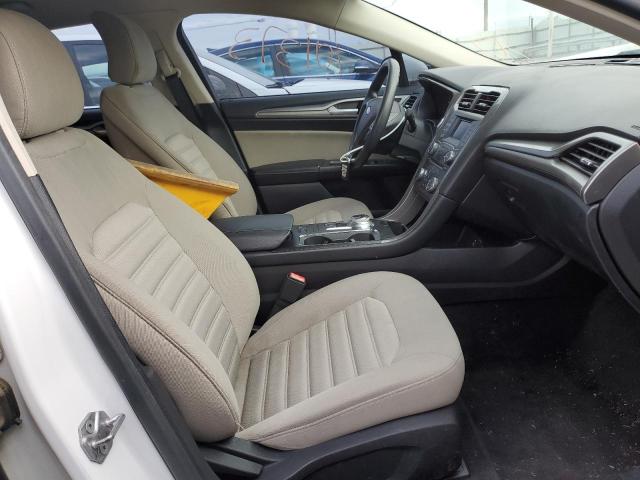 Photo 5 from auction – 2017 FORD FUSION S with VIN 3FA6P0G79HR186762