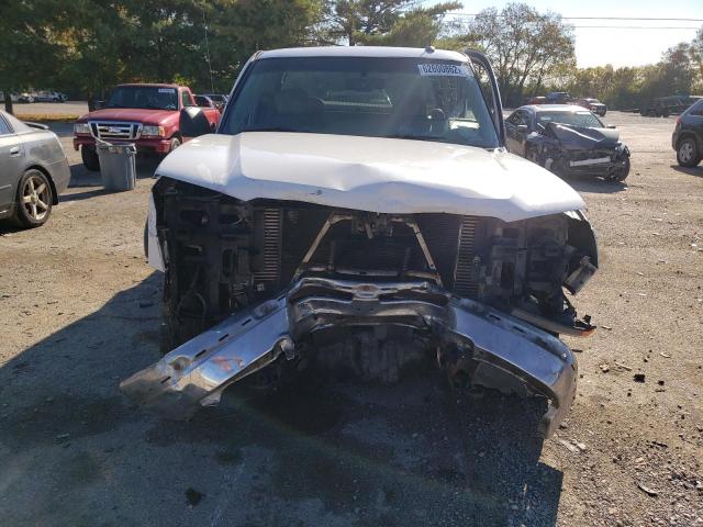 Photo 9 from auction – 2003 CHEVROLET SILVERADO with VIN 1GCHK29123E146184