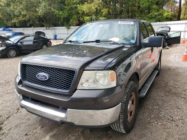 Photo 2 from auction – 2005 FORD F150 SUPER with VIN 1FTRW12W75KE92065