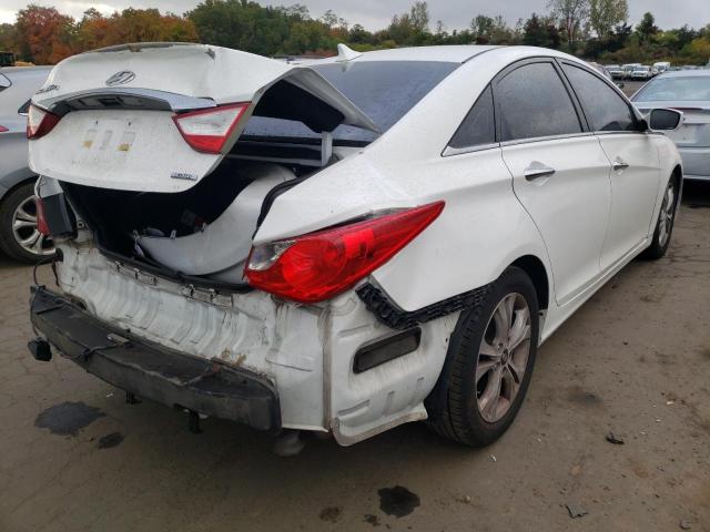 Photo 4 from auction – 2011 HYUNDAI SONATA SE with VIN 5NPEC4AC0BH033616