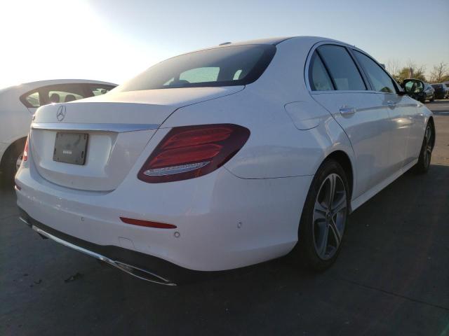 Photo 4 from auction – 2017 MERCEDES-BENZ E 300 with VIN WDDZF4JBXHA260186