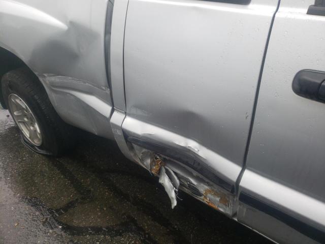 Photo 9 from auction – 2005 DODGE DAKOTA SLT with VIN 1D7HW42K75S128096