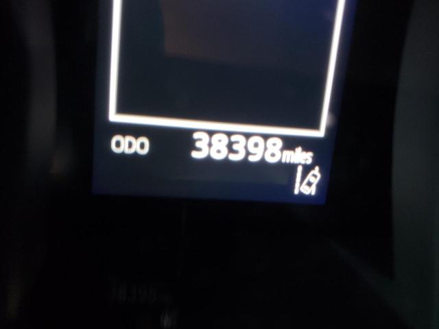 Photo 8 from auction – 2020 TOYOTA CAMRY LE with VIN 4T1C31AK4LU531978