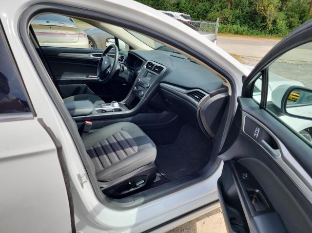 Photo 5 from auction – 2017 FORD FUSION SE with VIN 3FA6P0H70HR332934