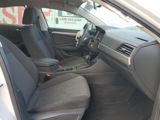 Photo 5 from auction – 2019 VOLKSWAGEN JETTA S with VIN 3VWC57BU9KM024446