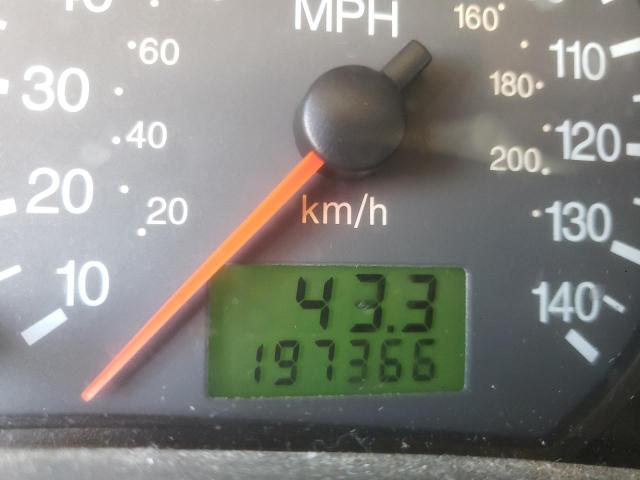 Photo 8 from auction – 2005 FORD FOCUS ZX4 with VIN 1FAFP34N05W159835