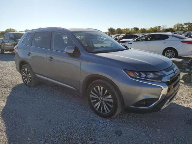 MITSUBISHI OUTLANDER 2019 with VIN JA4AZ3A37KZ033204 - Photo from auction