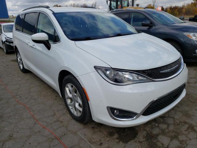 CHRYSLER PACIFICA T 2017 with VIN 2C4RC1BG1HR811466 - Photo from auction