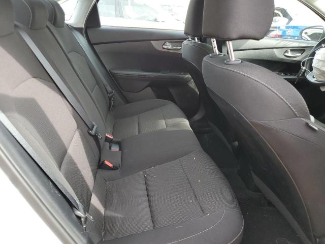 Photo 6 from auction – 2019 KIA FORTE FE with VIN 3KPF24AD9KE059619