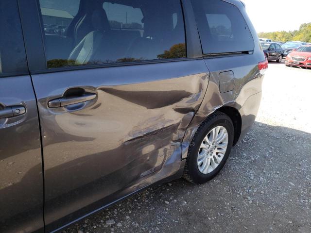 Photo 9 from auction – 2013 TOYOTA SIENNA XLE with VIN 5TDYK3DC4DS291186