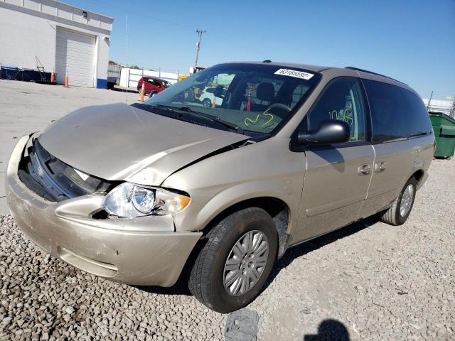 Photo 2 from auction – 2006 CHRYSLER TOWN & COU with VIN 1A4GP44R96B753074