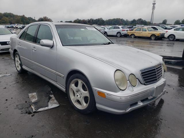 Photo 1 from auction – 2000 MERCEDES-BENZ E 430 with VIN WDBJF70J9YB076237
