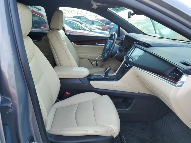 Photo 5 from auction – 2018 CADILLAC XT5 LUXURY with VIN 1GYKNCRS2JZ209232