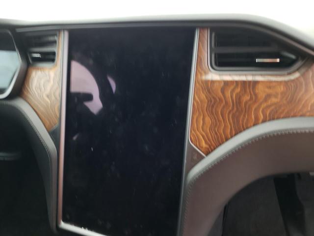 Photo 8 from auction – 2020 TESLA MODEL X with VIN 5YJXCDE22LF249770