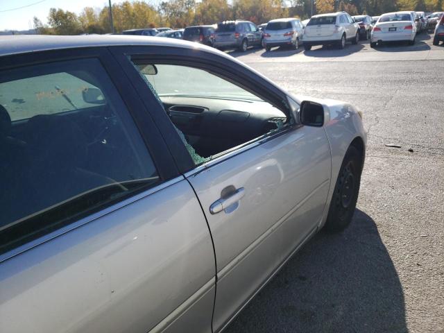 Photo 9 from auction – 2005 TOYOTA CAMRY LE with VIN 4T1BE32K15U522528