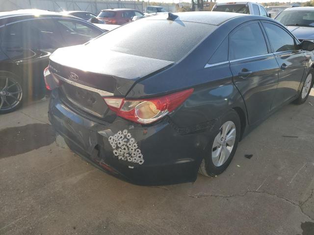 Photo 4 from auction – 2012 HYUNDAI SONATA GLS with VIN 5NPEB4AC1CH345982
