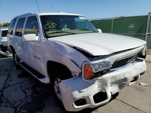 CADILLAC ESCALADE L 2000 with VIN 1GYEK63R9YR218856 - Photo from auction