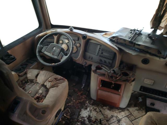 Photo 5 from auction – 2005 FREIGHTLINER CHASSIS X with VIN 4UZABFCY45CU53154