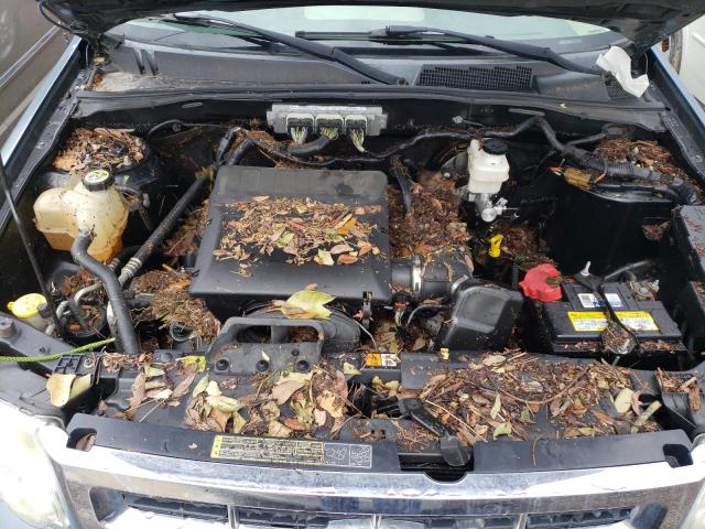 Photo 7 from auction – 2010 FORD ESCAPE XLT with VIN 1FMCU0DG6AKD00510