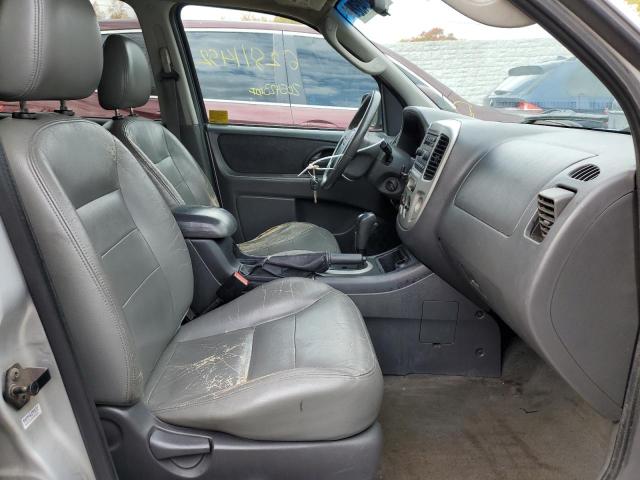 Photo 5 from auction – 2005 FORD ESCAPE XLT with VIN 1FMYU93135KD62072