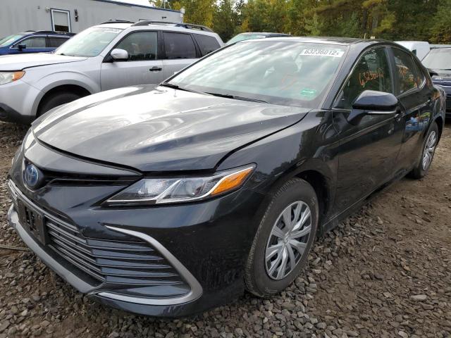 Photo 2 from auction – 2022 TOYOTA CAMRY LE with VIN 4T1H31AK2NU583103