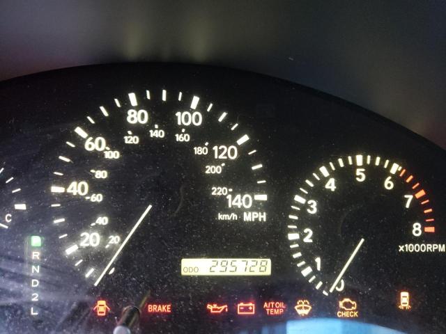 Photo 8 from auction – 2002 LEXUS RX 300 with VIN JTJHF10U820238284
